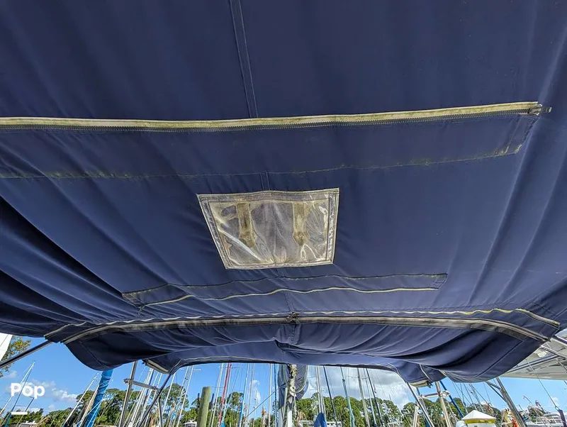 Slide: The Image of Hunter 36 1993 - 16372483