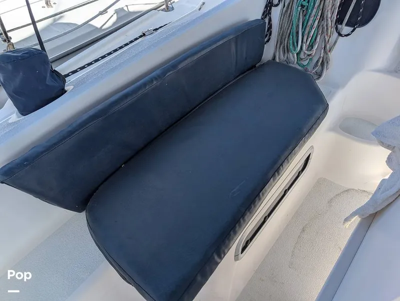 Slide: The Image of Hunter 36 1993 - 16372484