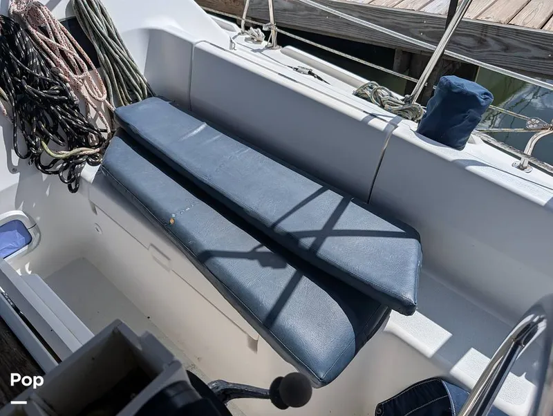 Slide: The Image of Hunter 36 1993 - 16372485