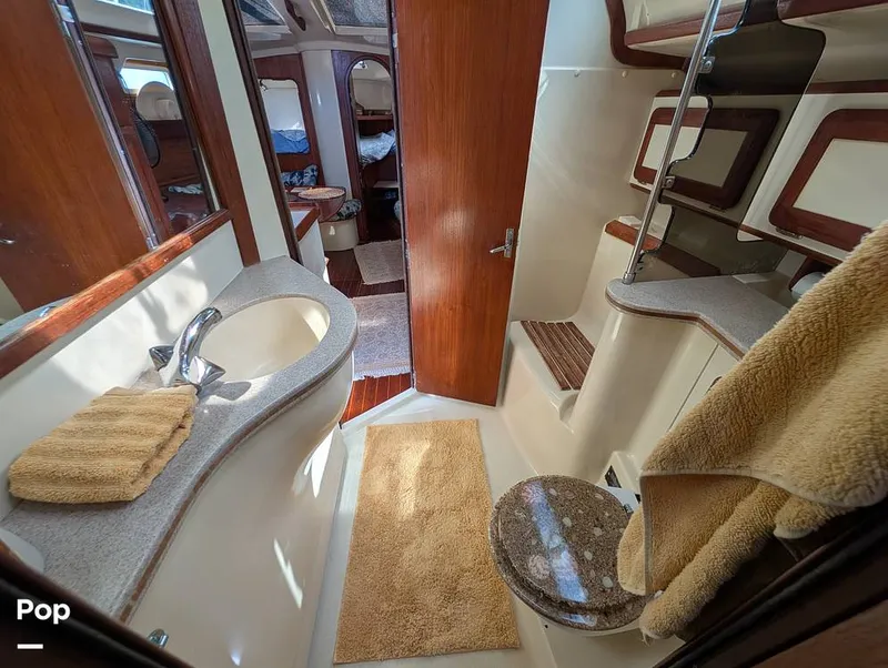 Slide: The Image of Hunter 36 1993 - 16372493