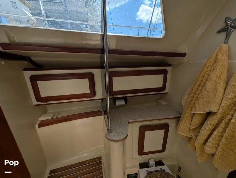 Slide: The Image of Hunter 36 1993 - 16372515