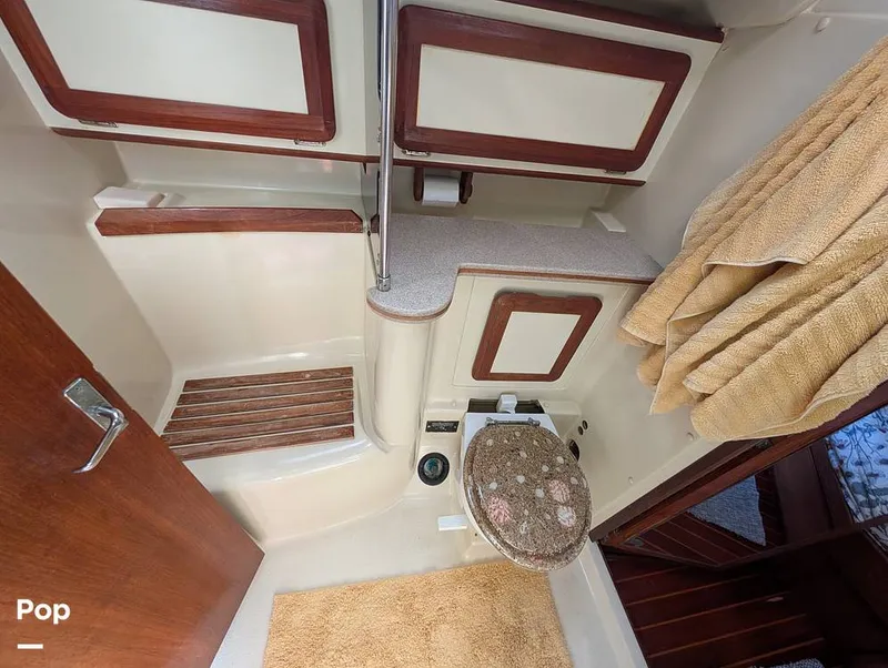 Slide: The Image of Hunter 36 1993 - 16372516