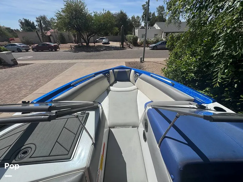 Slide: The Image of Tige R23 2018 - 16322814