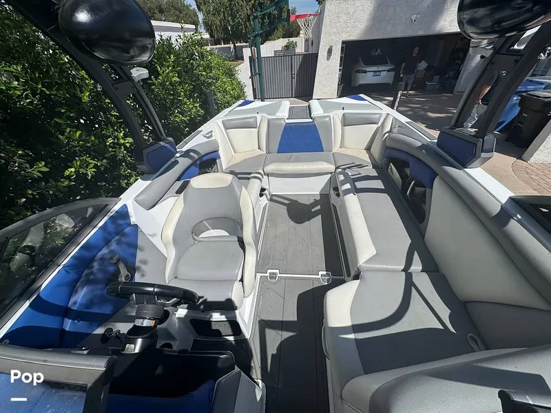 Slide: The Image of Tige R23 2018 - 16322821