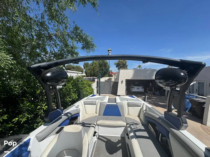 Slide: The Image of Tige R23 2018 - 16322822