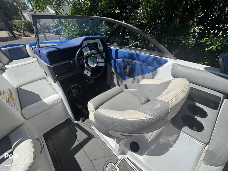 Slide: The Image of Tige R23 2018 - 16322825