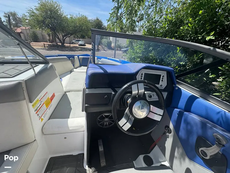 Slide: The Image of Tige R23 2018 - 16322826