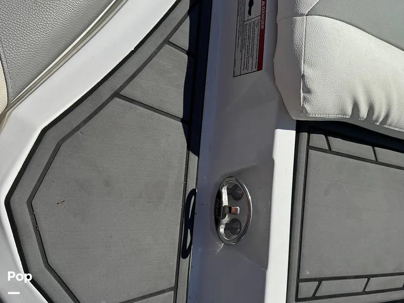 Slide: The Image of Tige R23 2018 - 16322859