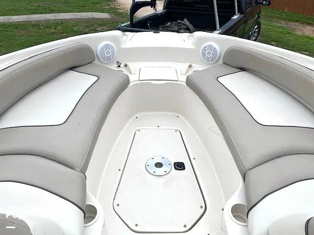 Slide: The Image of Sea Ray 240 SD 2004 - 16365209