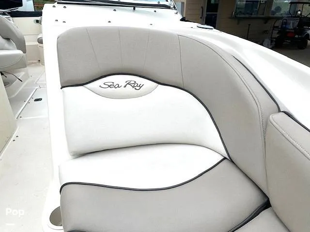 Slide: The Image of Sea Ray 240 SD 2004 - 16365218