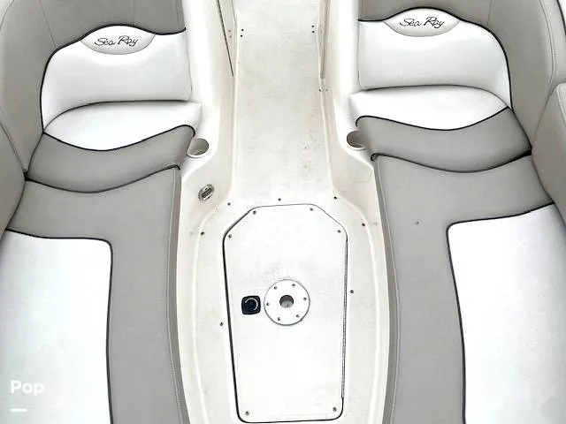Slide: The Image of Sea Ray 240 SD 2004 - 16365506