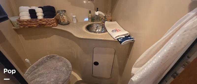 Slide: The Image of Cruisers 320 Express 2004 - 16321741