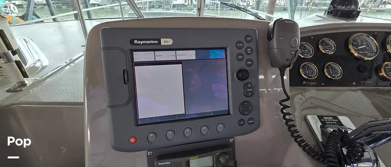 Slide: The Image of Cruisers 320 Express 2004 - 16321758