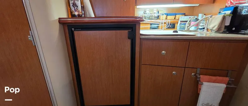 Slide: The Image of Cruisers 320 Express 2004 - 16321726