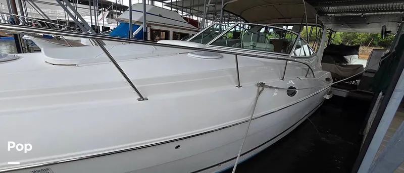 Slide: The Image of Cruisers 320 Express 2004 - 16321776