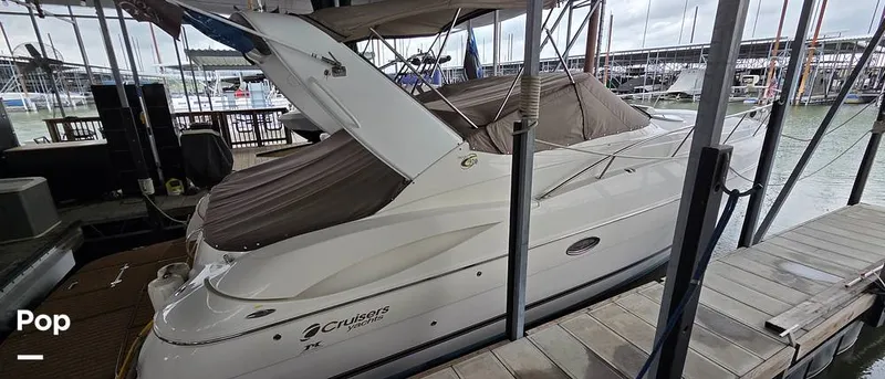 Slide: The Image of Cruisers 320 Express 2004 - 16321615