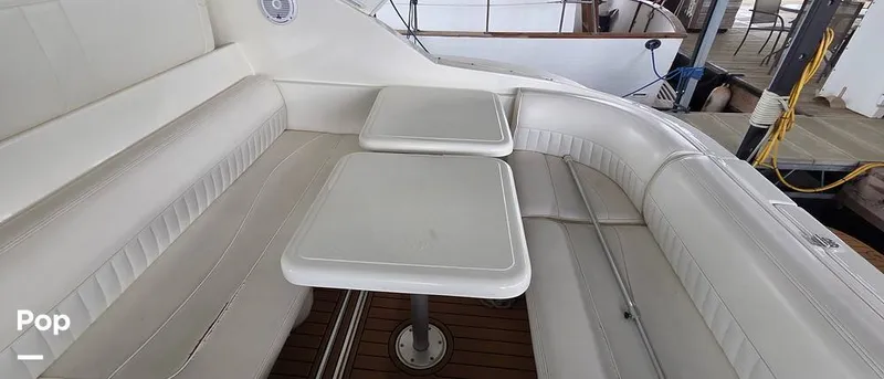 Slide: The Image of Cruisers 320 Express 2004 - 16321677