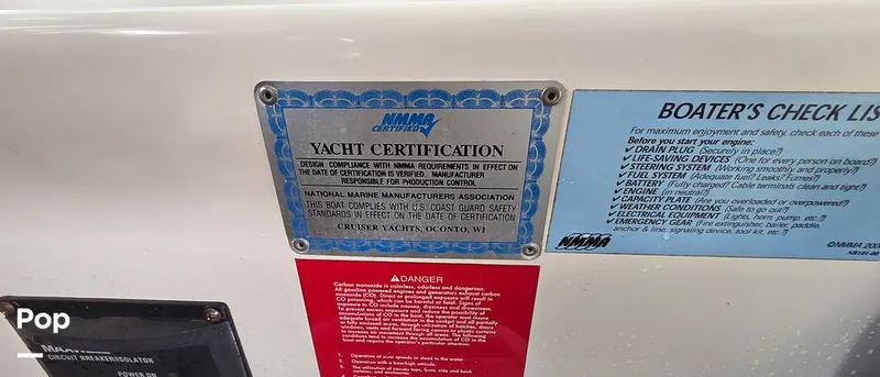 Slide: The Image of Cruisers 320 Express 2004 - 16321679