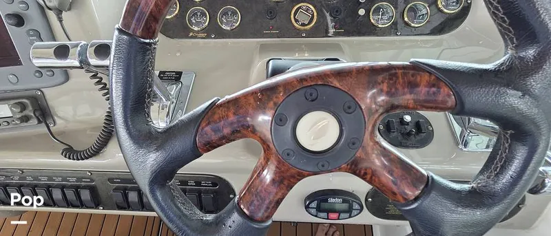 Slide: The Image of Cruisers 320 Express 2004 - 16321687