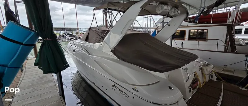 Slide: The Image of Cruisers 320 Express 2004 - 16321618