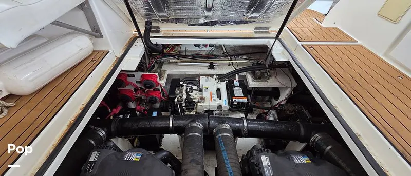 Slide: The Image of Cruisers 320 Express 2004 - 16321698