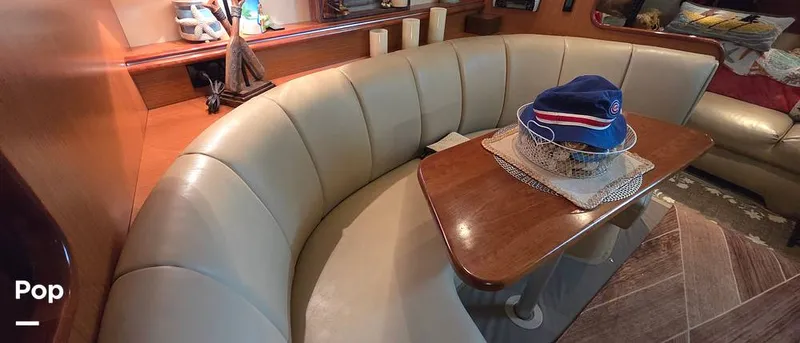 Slide: The Image of Cruisers 320 Express 2004 - 16321724