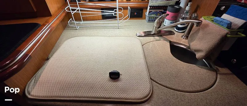 Slide: The Image of Cruisers 320 Express 2004 - 16321728