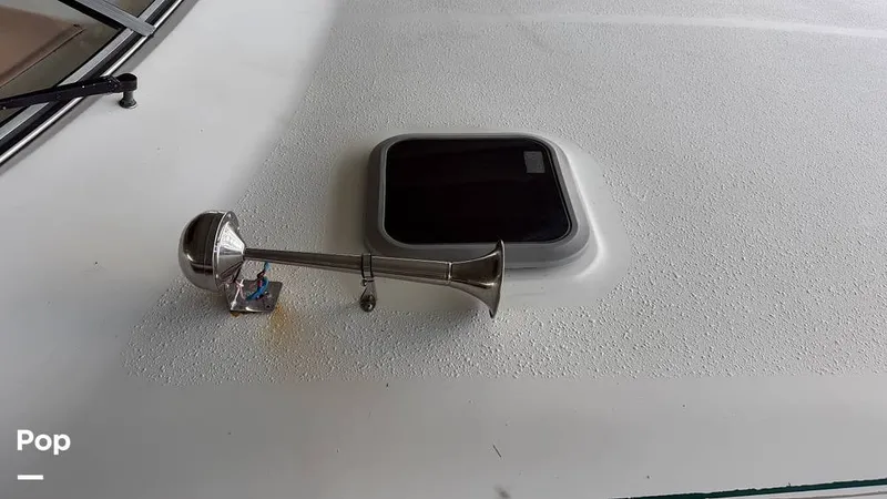 Slide: The Image of Rinker Fiesta Vee 280 1999 - 16335304