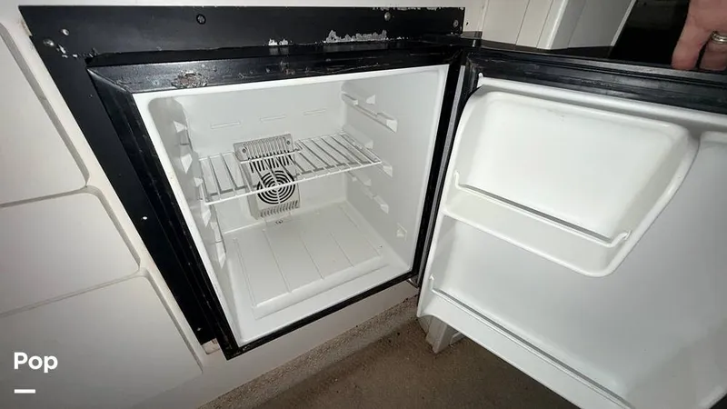 Slide: The Image of Rinker Fiesta Vee 280 1999 - 16335359