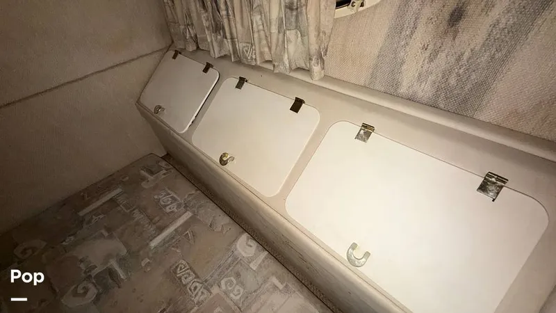 Slide: The Image of Rinker Fiesta Vee 280 1999 - 16335372