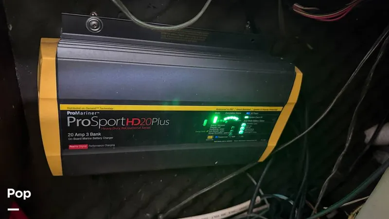 Slide: The Image of Rinker Fiesta Vee 280 1999 - 16335295