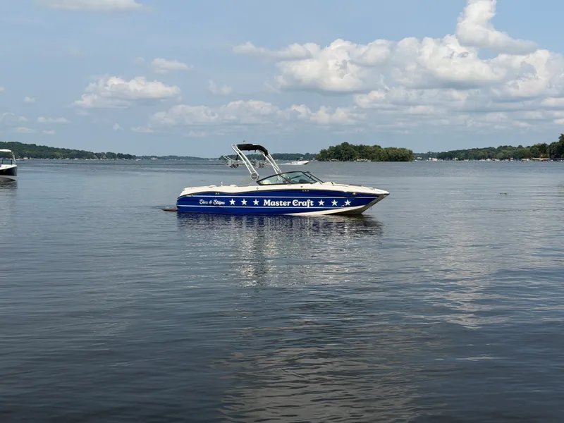 Slide: The Image of Mastercraft X22 2023 - 1