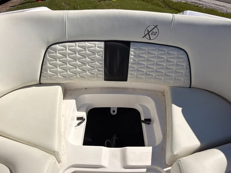 Slide: The Image of Mastercraft X22 2023 - 47