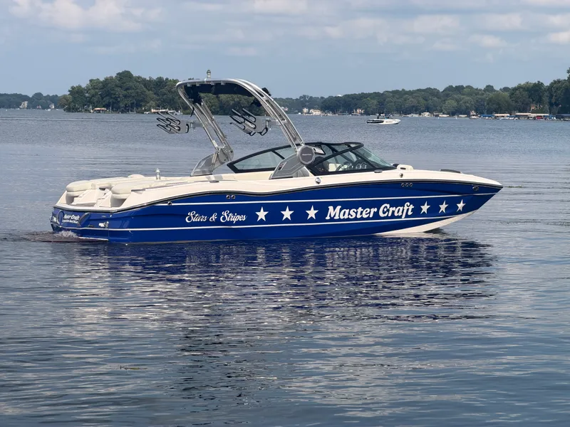 Slide: The Image of Mastercraft X22 2023 - 5