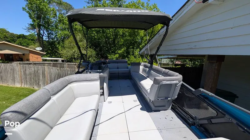 Slide: The Image of Sea-Doo Switch Cruise 18 2023 - 16388316