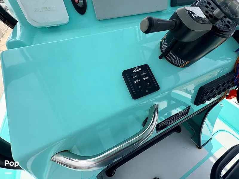 Slide: The Image of Trim Tab Control - 16373330