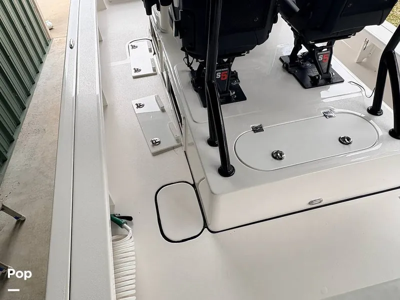 Slide: The Image of Non-skid Deck - 16338719