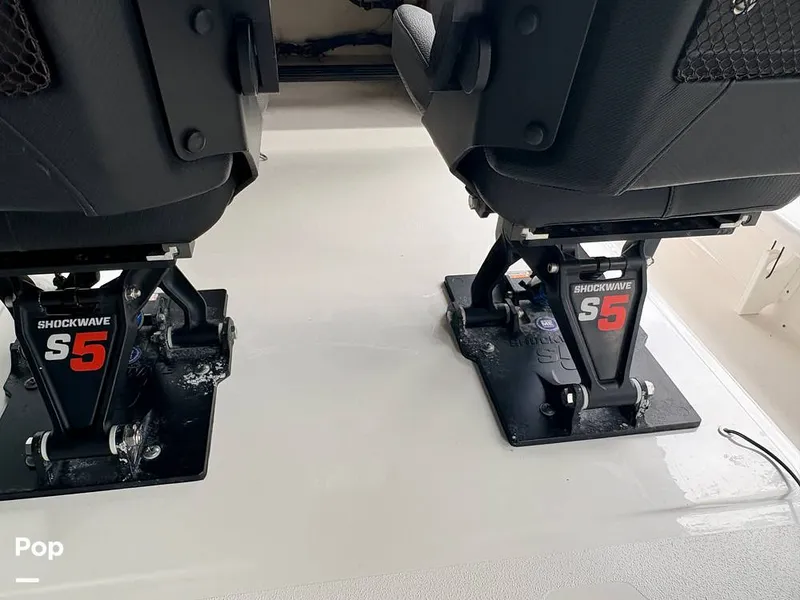 Slide: The Image of Shockwave Captains Seats - 16338722