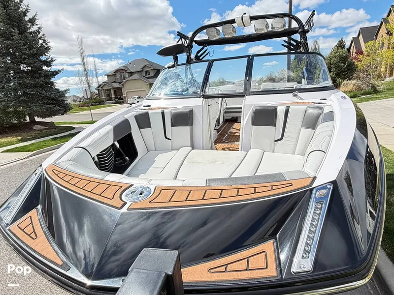Slide: The Image of Nautique Super Air Nautique G23 2013 - 16322134