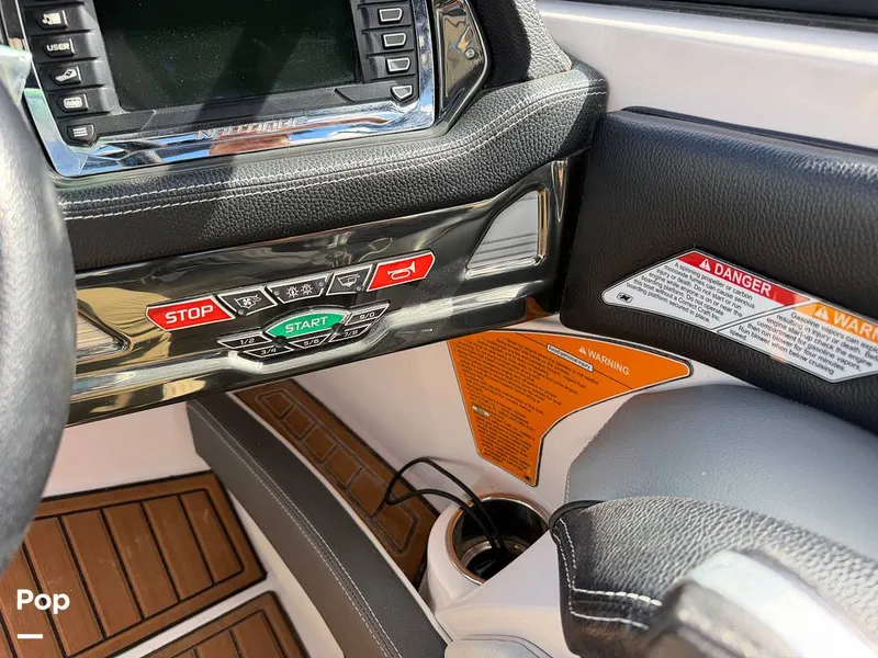 Slide: The Image of Nautique Super Air Nautique G23 2013 - 16321946