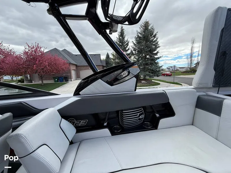 Slide: The Image of Nautique Super Air Nautique G23 2013 - 16321964