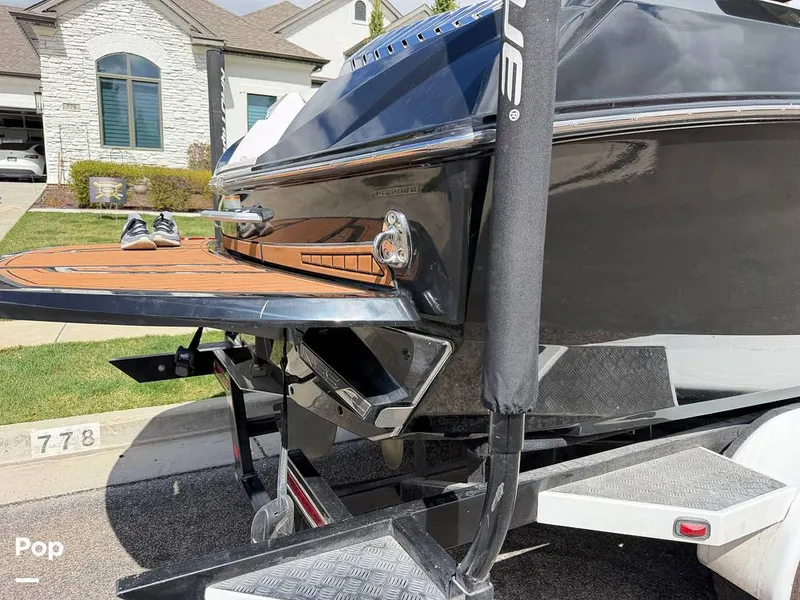 Slide: The Image of Nautique Super Air Nautique G23 2013 - 16322112