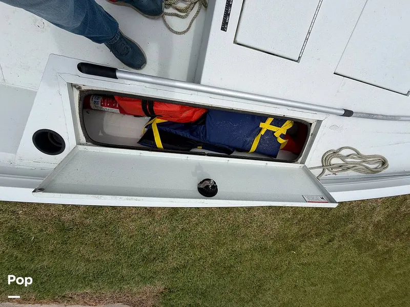 Slide: The Image of Starboard storage box - 16431126