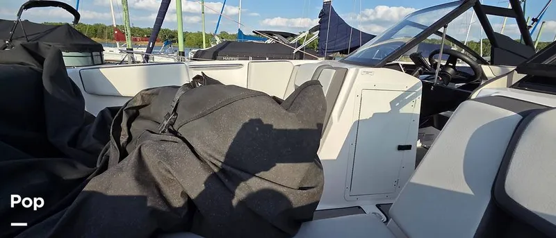 Slide: The Image of Yamaha AR 220 2023 - 16353376