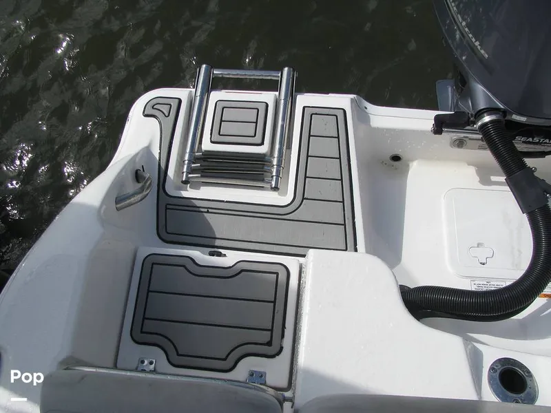 Slide: The Image of Sea Fox Commander 228 2024 - 16427675
