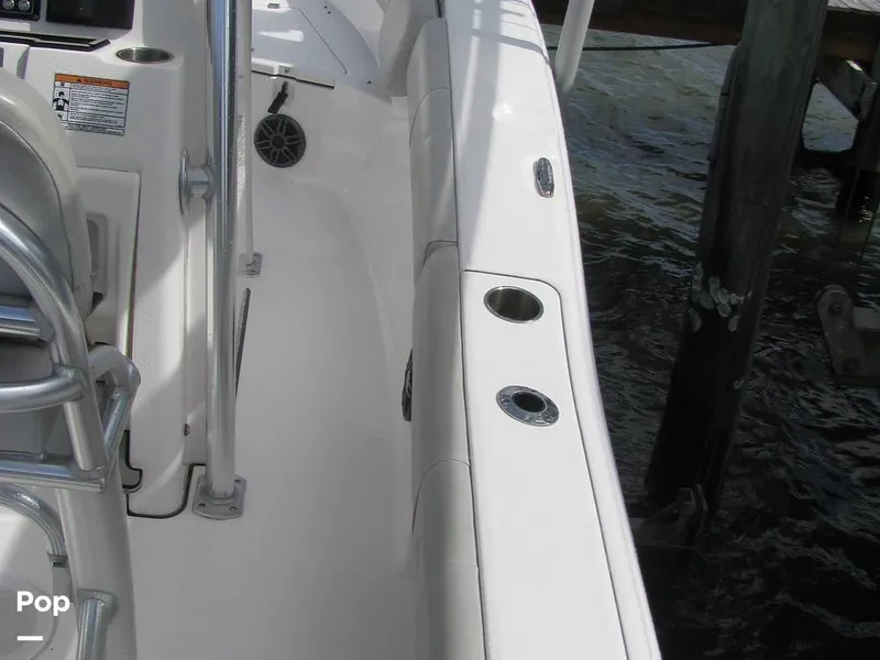 Slide: The Image of Sea Fox Commander 228 2024 - 16427680