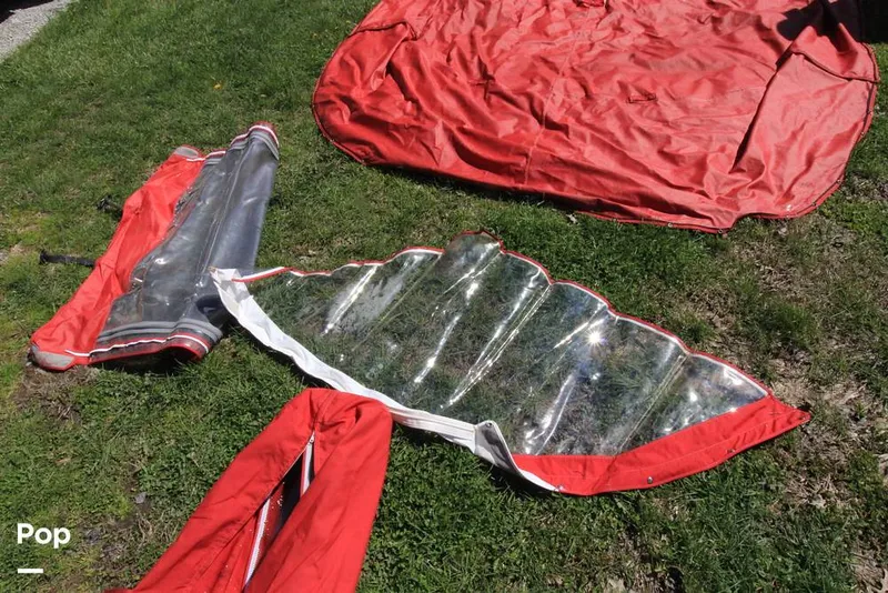 Slide: The Image of Cover - Cockpit - 16331739