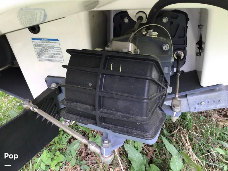 Slide: The Image of Yamaha 220 FSH Sport 2024 - 16342789