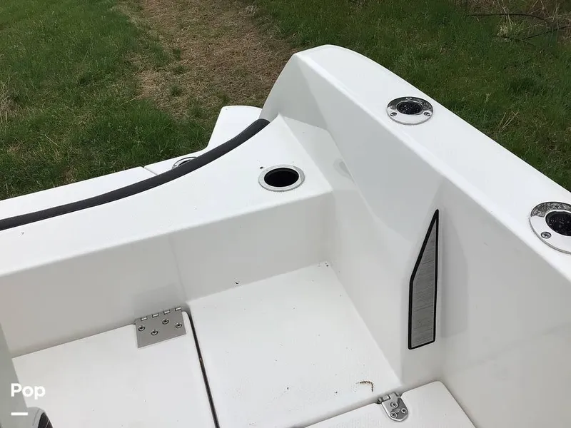 Slide: The Image of Yamaha 220 FSH Sport 2024 - 16342802