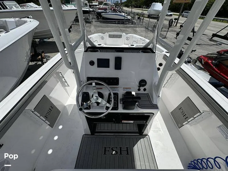 Slide: The Image of Yamaha 220 FSH Sport 2024 - 16321280